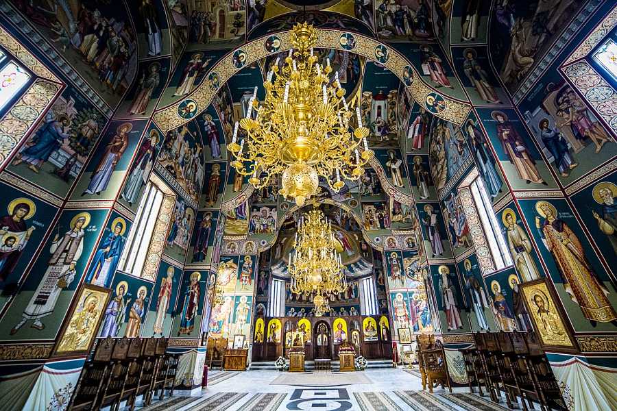 sihastria monastery putnei romenia - Dicas de viagem em Bucovina, Romênia