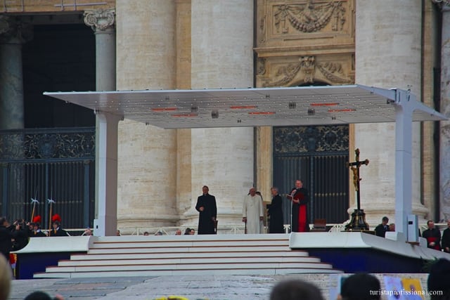viagem religiosa2 - Olhares | Vendo o Papa de pertinho, no Vaticano