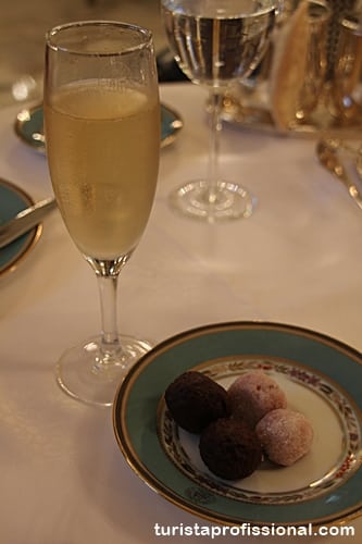 champagne - O clássico chá da tarde do Hotel Alvear em Buenos Aires