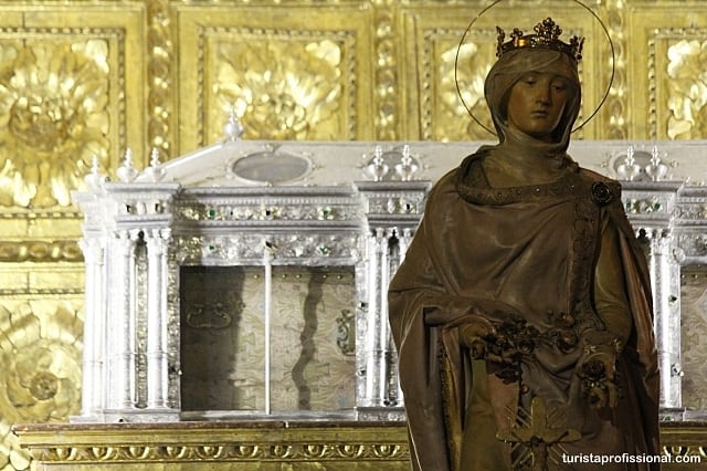 rainha santa isabel - Roteiro de 1 dia em Coimbra (com mapas e vídeo)