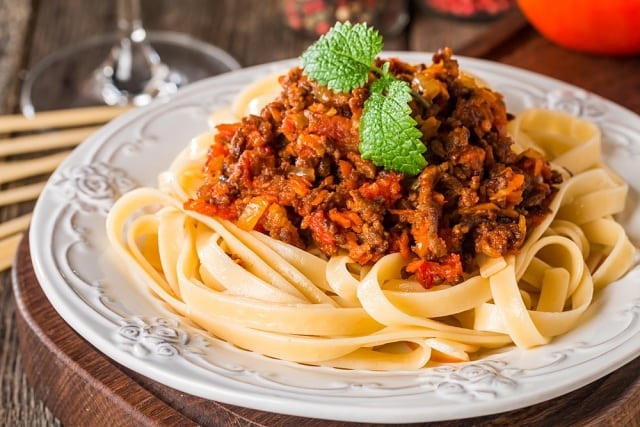 molho bolonhesa - Comidas típicas da Itália: onde comer as originais