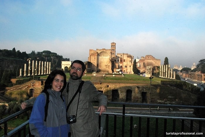 vista do coliseu - Como visitar o Coliseu de Roma: dicas práticas