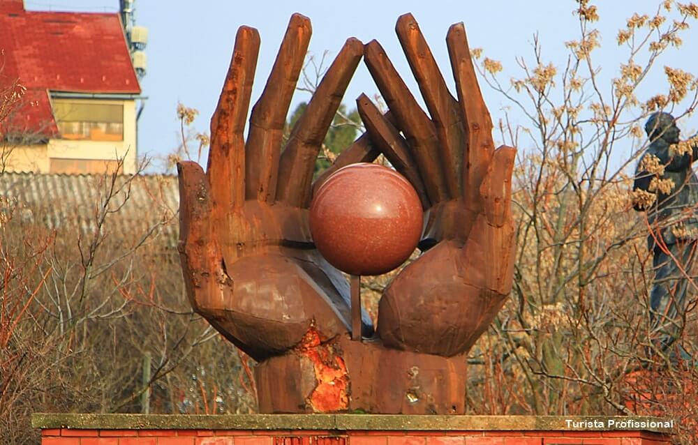 memento park estatuas comunismo - Memento Park: o museu das estátuas de comunistas de Budapeste