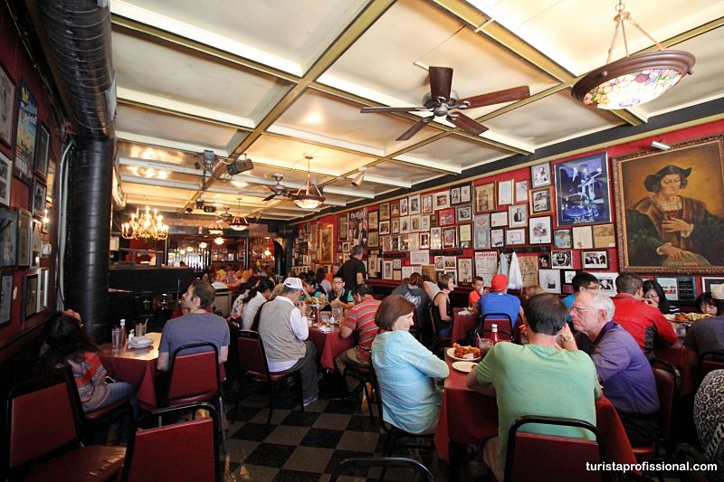 Restaurante onde foi invantado a Buffalo Wings - The Anchor Bar: restaurante onde foi criado o prato Buffalo Wing's