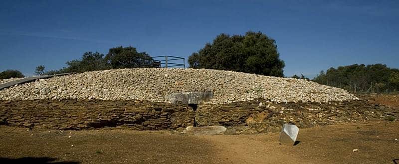 monumentos megaliticos de alcalar algarve - Sul de Portugal: dicas de viagem