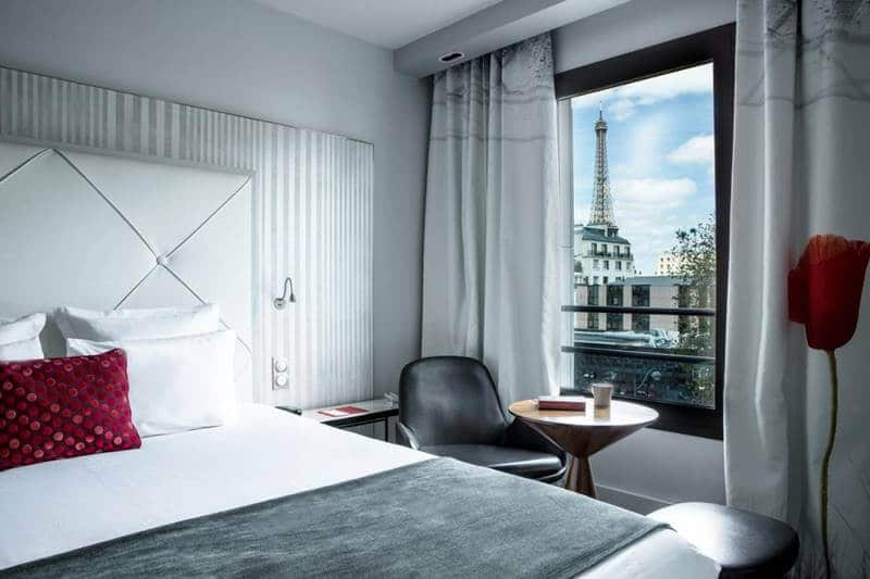 onde ficar em paris - 12 hotéis com vista para Torre Eiffel