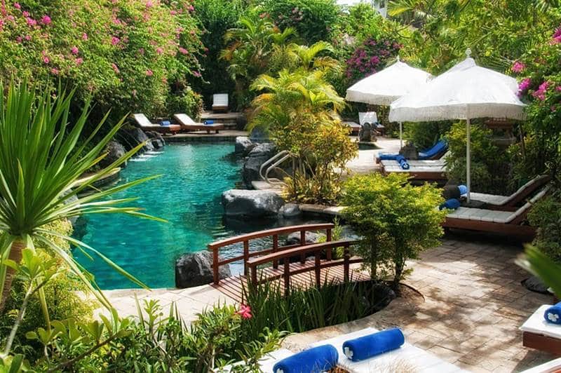 piscina do hotel em bali