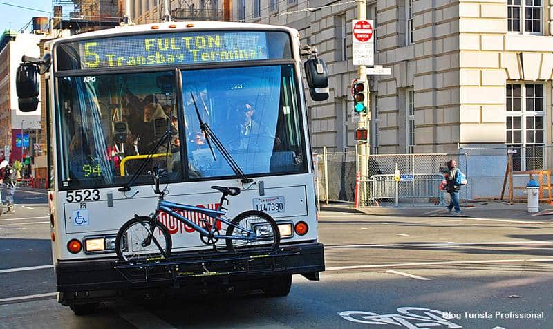 ônibus na califórnia