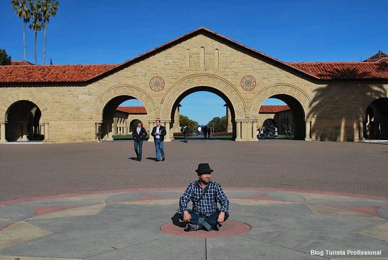 turista profissional universidade stanford