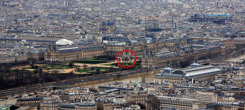 Vista aérea do Jardin des Tuileries em Paris com árvores e fontes