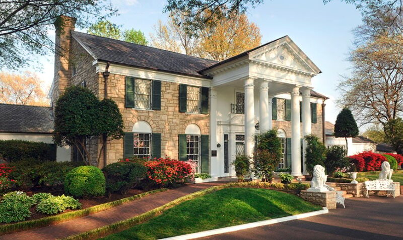 Casa de Elvis Presley em Graceland, Memphis, aberta para visitação