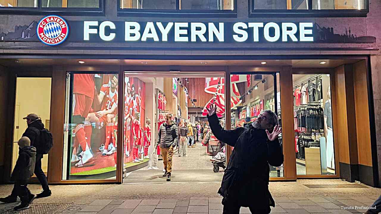 Loja do Bayern de Munique no centro da cidade