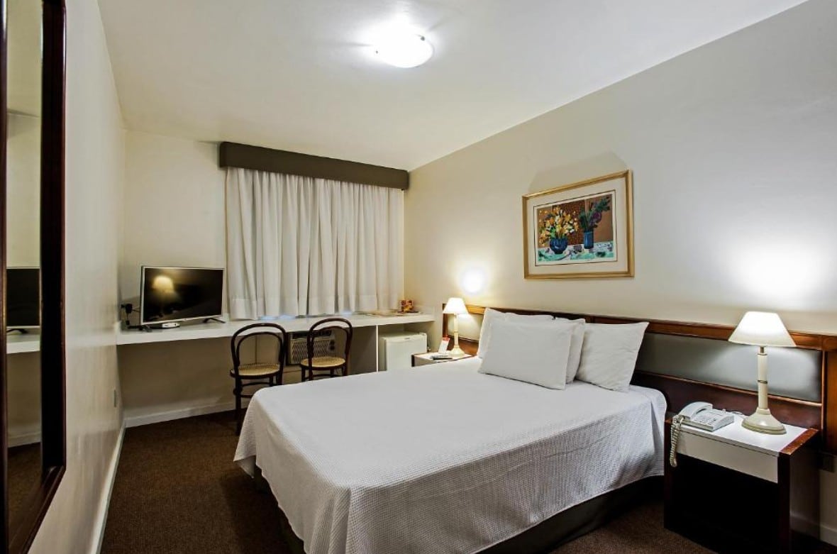 hotel no centro de curitiba